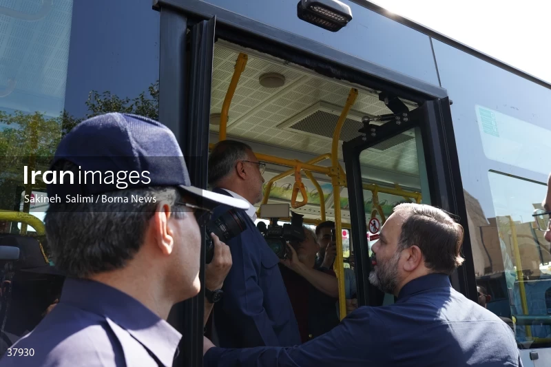 Implementation of the plan for renovating and reconstructing public transportation fleets