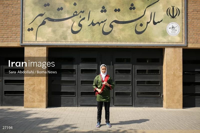 The national championship and selection of the Iranian female Alysh wrestling national team