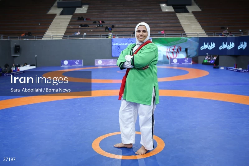 The national championship and selection of the Iranian female Alysh wrestling national team