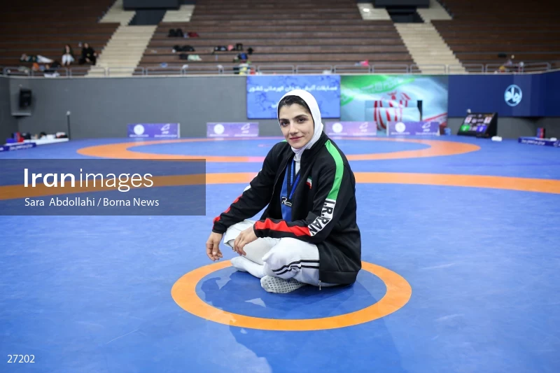 The national championship and selection of the Iranian female Alysh wrestling national team
