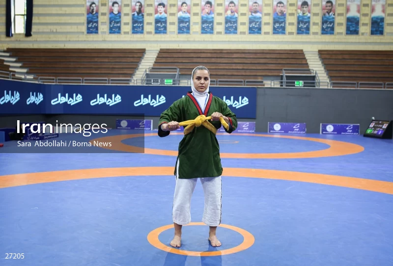 The national championship and selection of the Iranian female Alysh wrestling national team