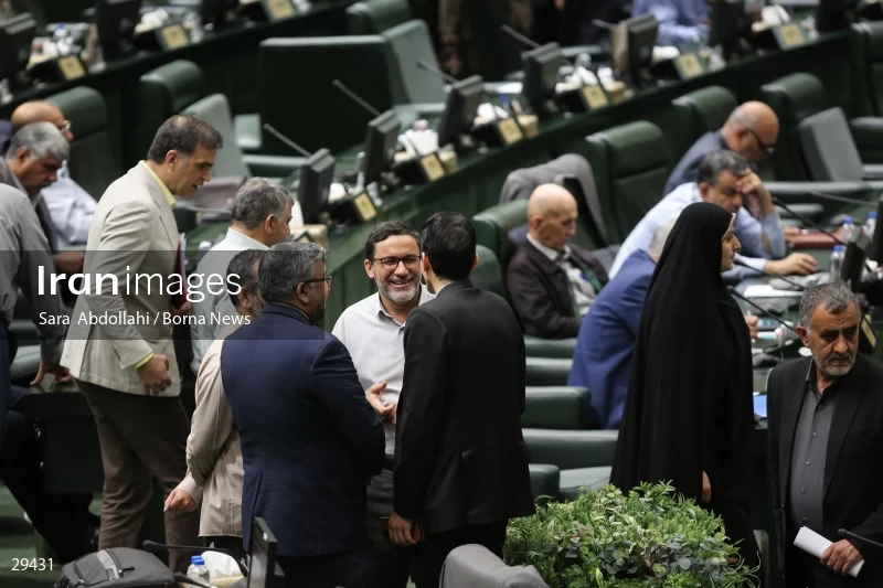 Parliamentary session about confidence vote to Minister of Education