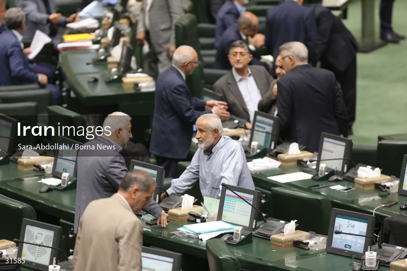 The meeting of Iranian Parliament to review the qualifications of the proposed Minister of Agriculture