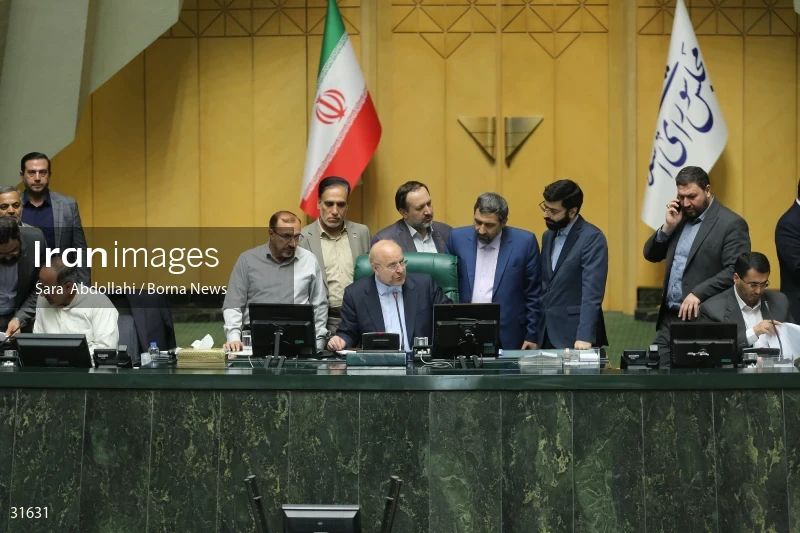 The meeting of Iranian Parliament to review the qualifications of the proposed Minister of Agriculture