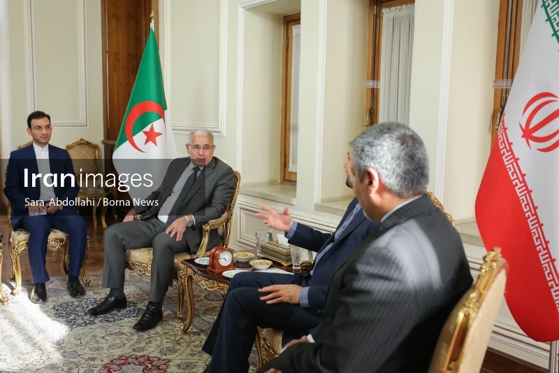 Iran's minister of foreign affairs meets President of Algeria's People's National Assembly
