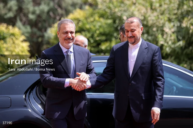 The meeting of the Foreign Ministers of Iran and Turkey