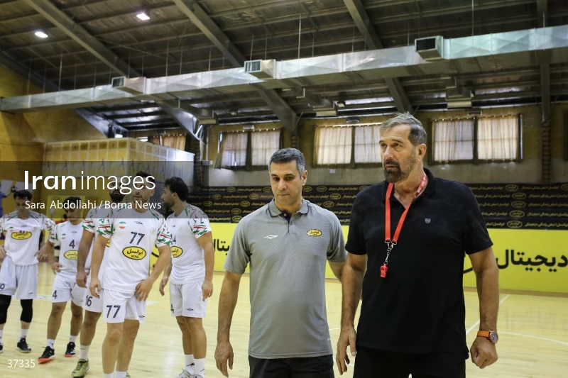 The visit of the Minister of Sports and Youth to the camp of the national handball team