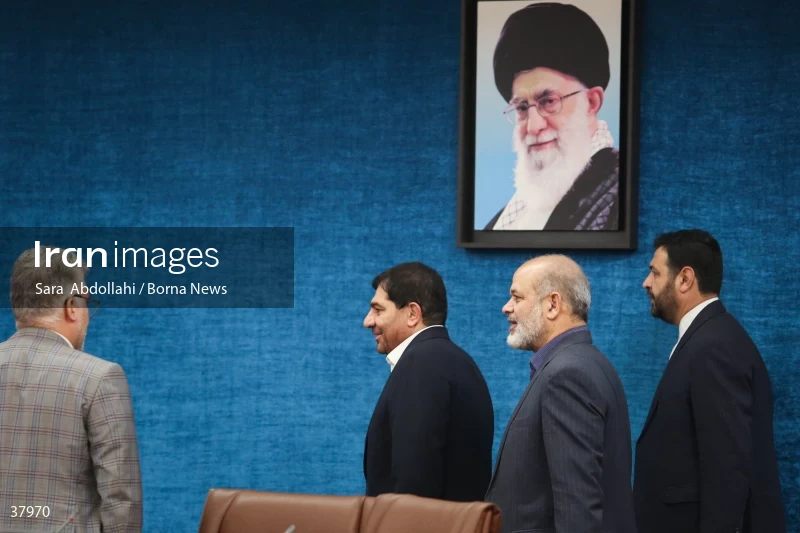 Meeting of governors of the country