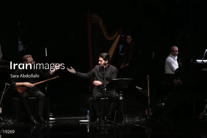 Concert of Homayoun Shajarian, Tahmoures Pournazeri and Sohrab Pournazeri