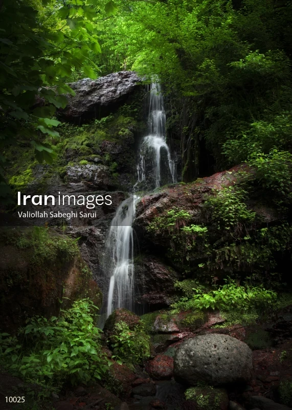Doodvazan Waterfall