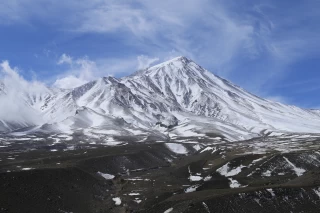 The northern front of Damavand Peak