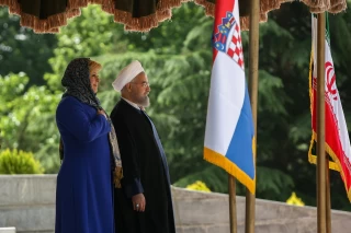 استقبال رسمی حسن روحانی از کولیندا گرابار-کیتاروویچ