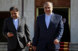 بدرقه رسمی رییس جمهور حسن روحانی به کشور آذربایجان