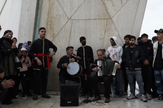 اجرای برنامه‌های فرهنگی در میدان آزادی به مناسبت نوروز