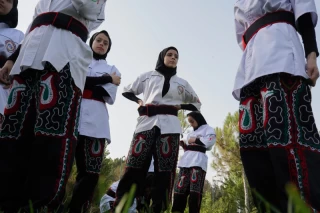 Women athletes of Ancient Iranian martial arts (Parthowa)