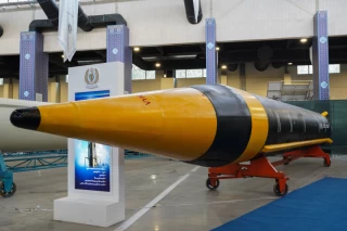 Foreign attaches visit defense achievements exhibition in Tehran