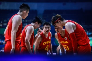 دیدار تیم‌های صربستان و چین در جام جهانی بسکتبال 2023