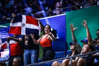 دیدار تیم‌های ایتالیا و جمهوری دومینیکن در جام جهانی بسکتبال 2023