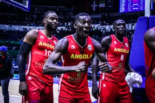 دیدار تیم‌های آنگولا و فیلیپین در جام جهانی بسکتبال 2023