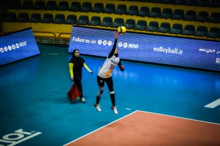 Mehrsun VS Sanat Mes Rafsanjan - Iranian women's volleyball premier league