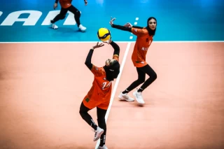 Mehrsun VS Sanat Mes Rafsanjan - Iranian women's volleyball premier league