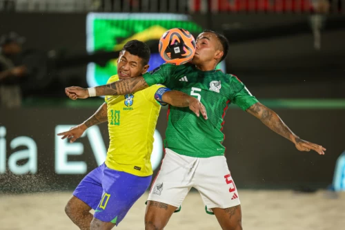 دیدار تیم‌های فوتبال ساحلی مکزیک - برزیل - جام جهانی فوتبال ساحلی ۲۰۲۴ امارات
