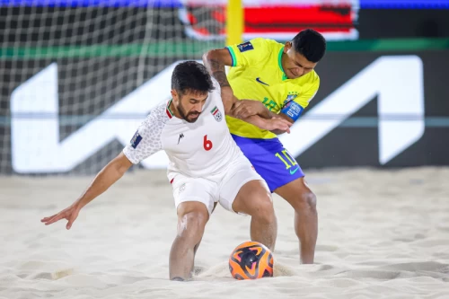 دیدار تیم‌های فوتبال ساحلی ایران - برزیل - جام جهانی فوتبال ساحلی ۲۰۲۴ امارات