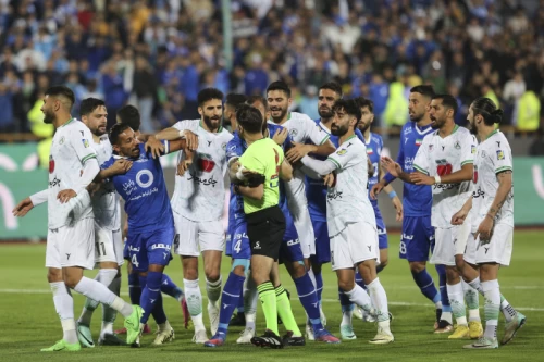 Esteghlal F.C. - Zob Ahan Esfahan F.C.