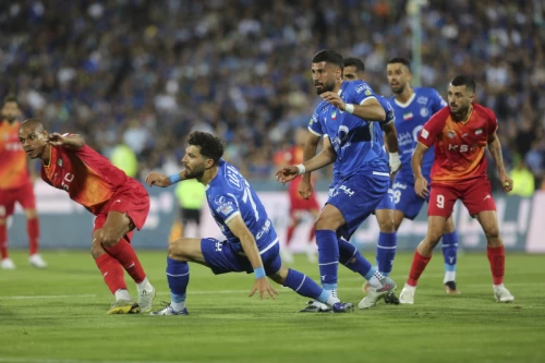 Esteghlal F.C. - Foolad F.C.