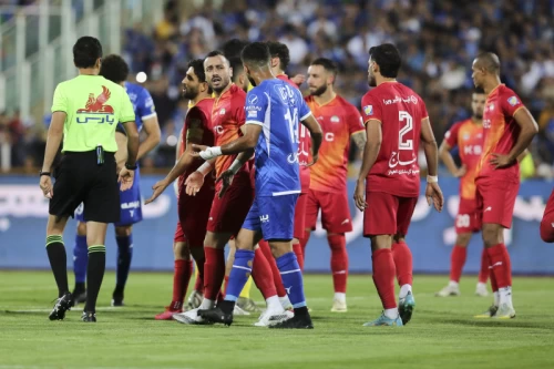 Esteghlal F.C. - Foolad F.C.