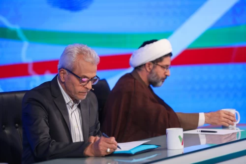 Massoud Pezeshkian on the Economic Roundtable program on Channel Three