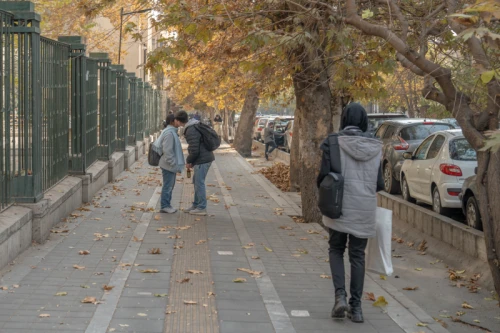 خیابان انقلاب در پاییز 1404